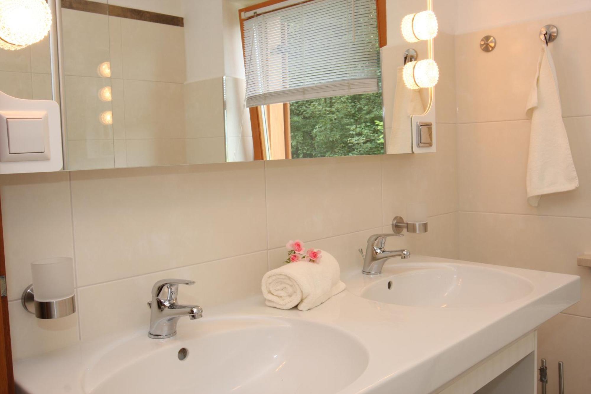 Ferienwohnung Am Roemerweg Wald Инцел Екстериор снимка