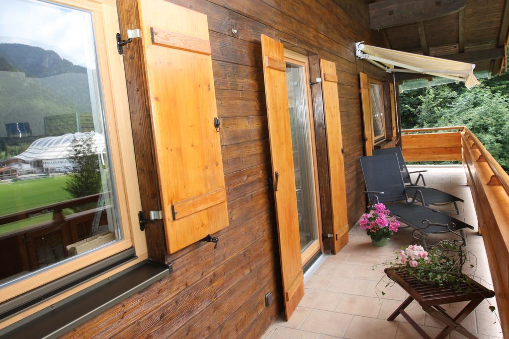 Ferienwohnung Am Roemerweg Wald Инцел Екстериор снимка