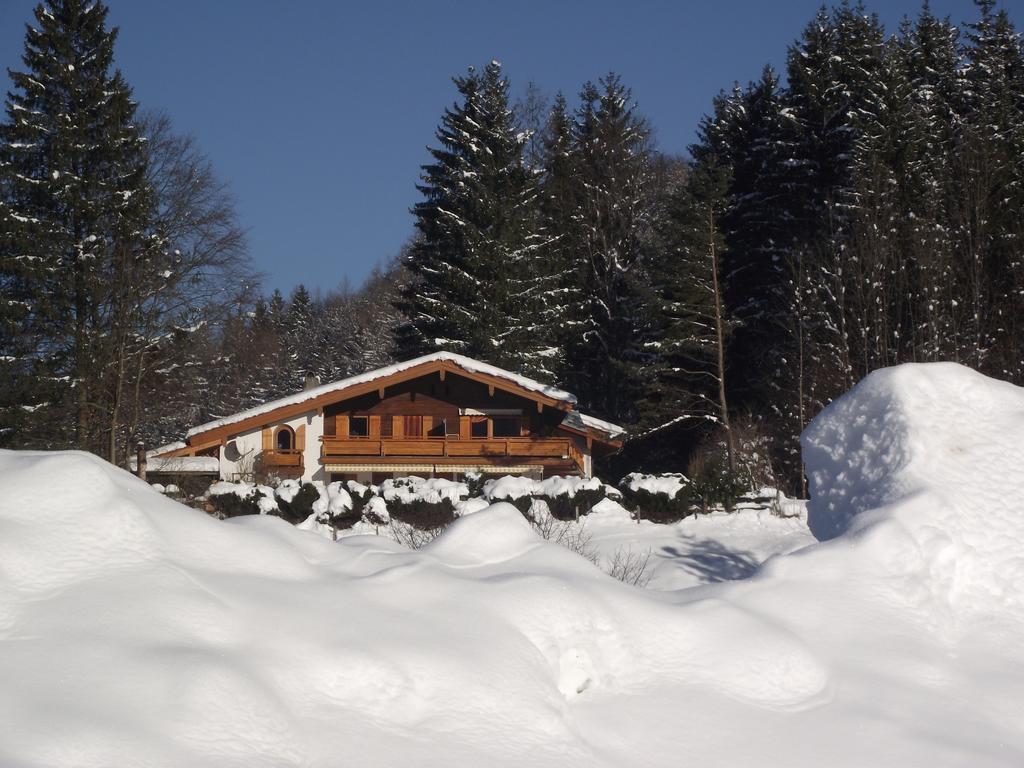 Ferienwohnung Am Roemerweg Wald Инцел Екстериор снимка