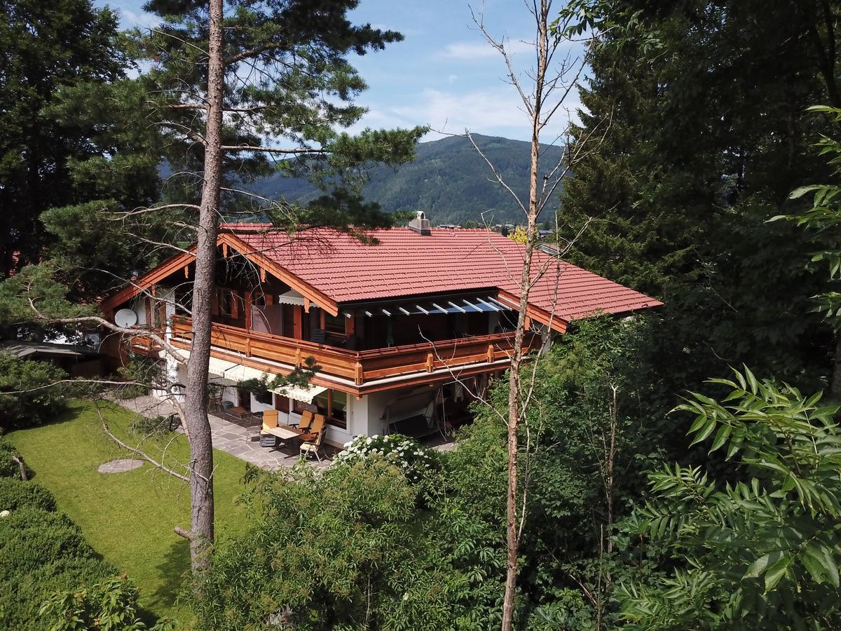 Ferienwohnung Am Roemerweg Wald Инцел Екстериор снимка